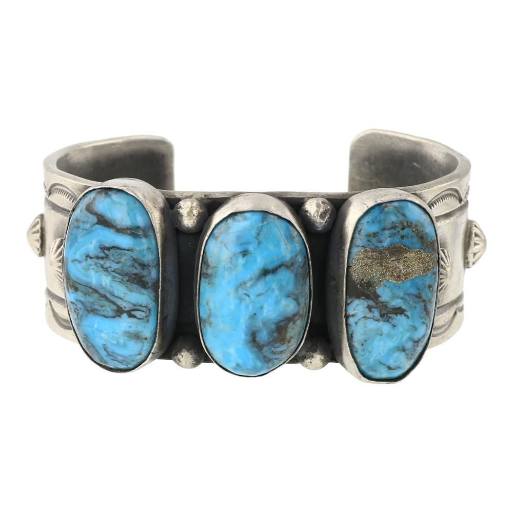 Chimney Butte Nacozari Turquoise Cuff Bracelet (1 of 3)