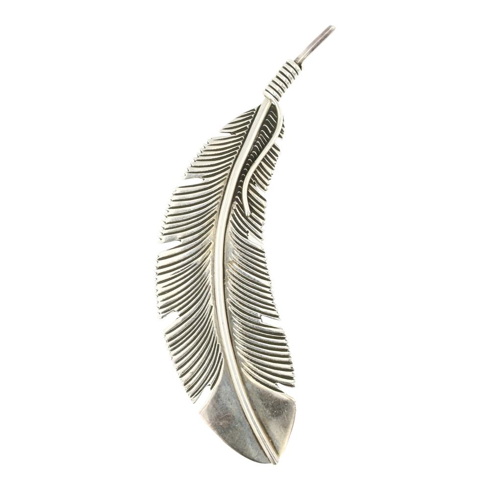 Navajo Plain Silver Feather Pendant (1 of 2)