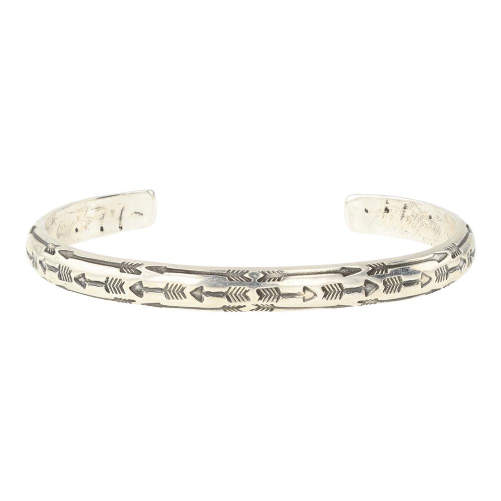 Navajo Plain Silver Arrows Cuff Bracelet (1 of 3)