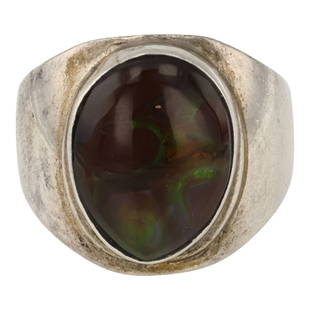 Vintage Navajo Fire Agate Ring: Sterling Silver | Genuine Fire Agate | Vintage Navajo Fire Agate Ring | Navajo Native American Southwest Indian Jewelry | Approximate Weight: 14 Grams | Dimensions: Ring: 9.25 size, .75" face width |