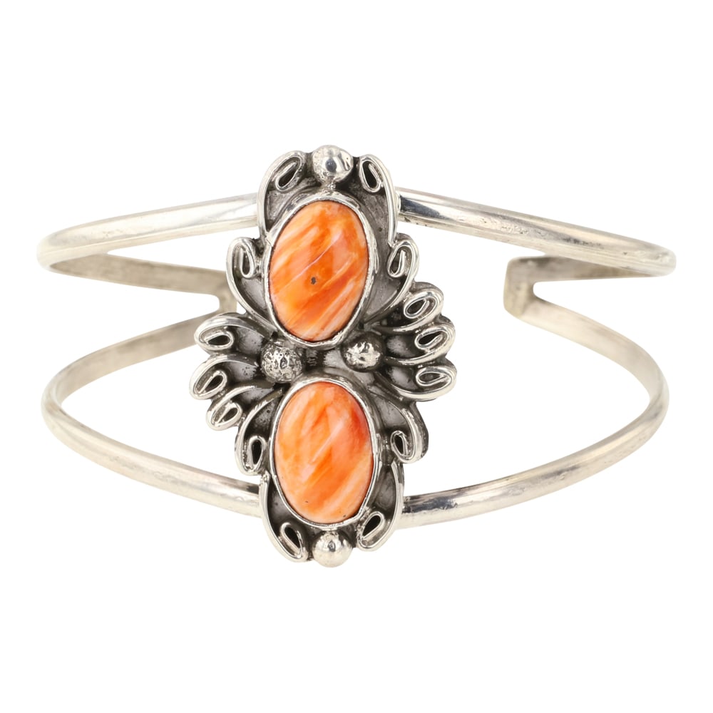 Gilbert Nez Spiny Oyster Cuff Bracelet (1 of 3)