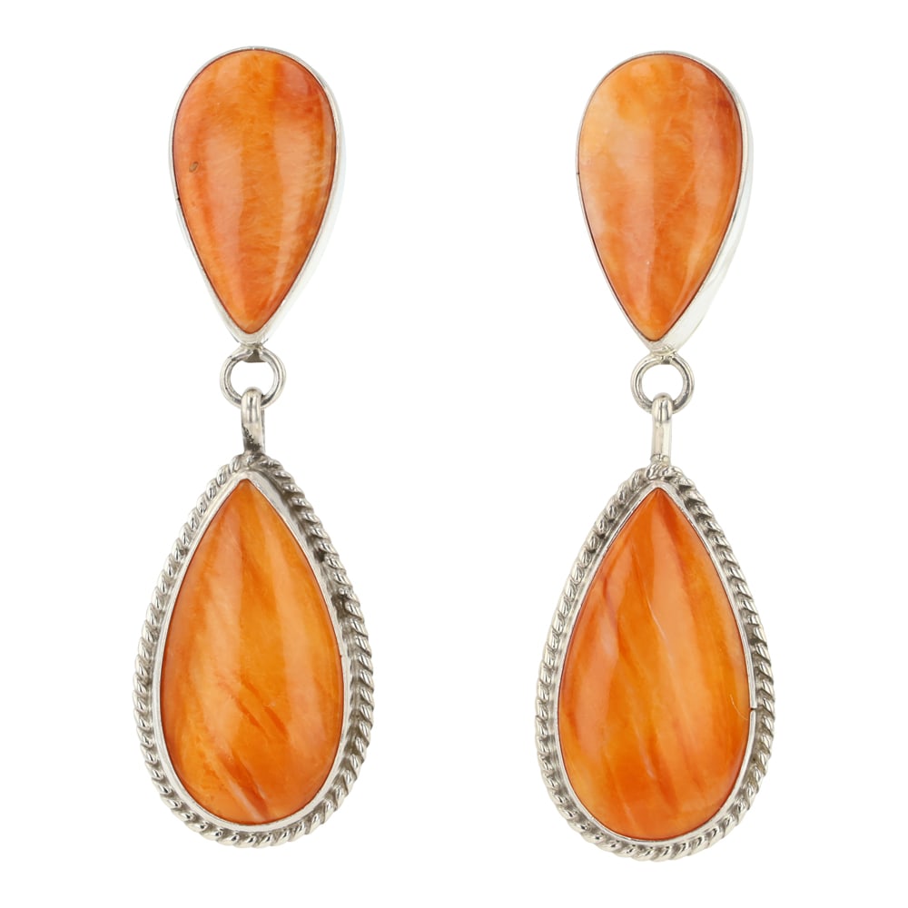 Ella Linkin Navajo Spiny Oyster Earrings (1 of 2)