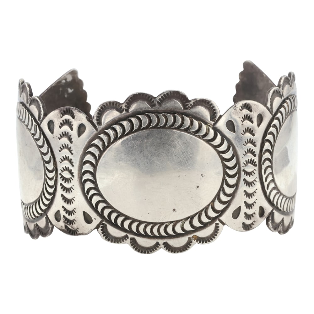 Vintage Navajo Plain Silver Stamp Cuff Bracelet (1 of 4)