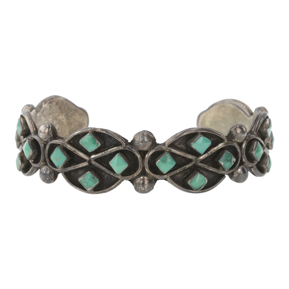 Vintage Navajo Nevada Turquoise Cuff Bracelet: Sterling Silver | Genuine Nevada Turquoise | Vintage Navajo Nevada Turquoise Cuff Bracelet | Navajo Native American Southwest Indian Jewelry | Good (no breaks or damages) | Approximate Weight: 20 Gram