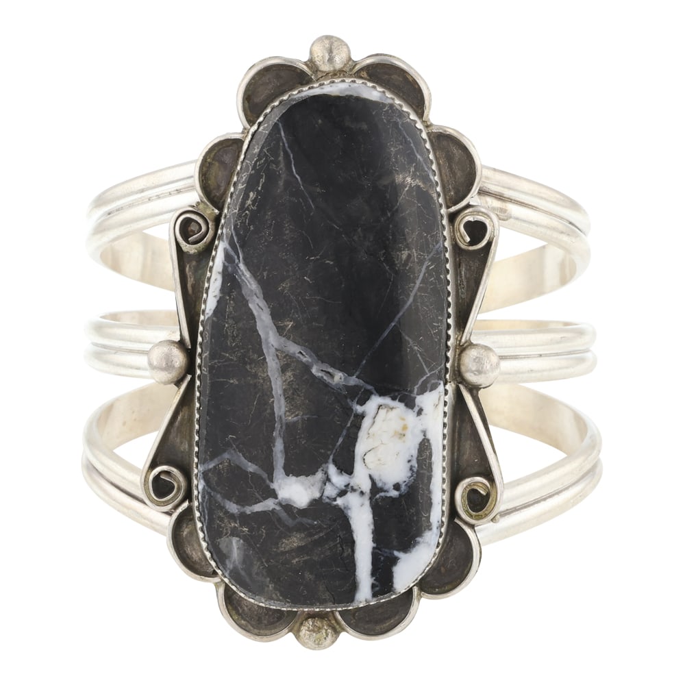 Navajo Freeform White Buffalo Cuff Bracelet (1 of 3)