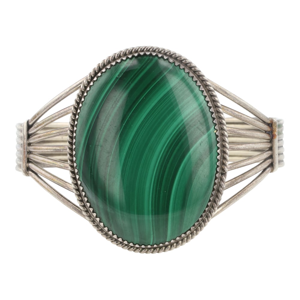 Vintage Navajo Malachite Cuff Bracelet (1 of 3)