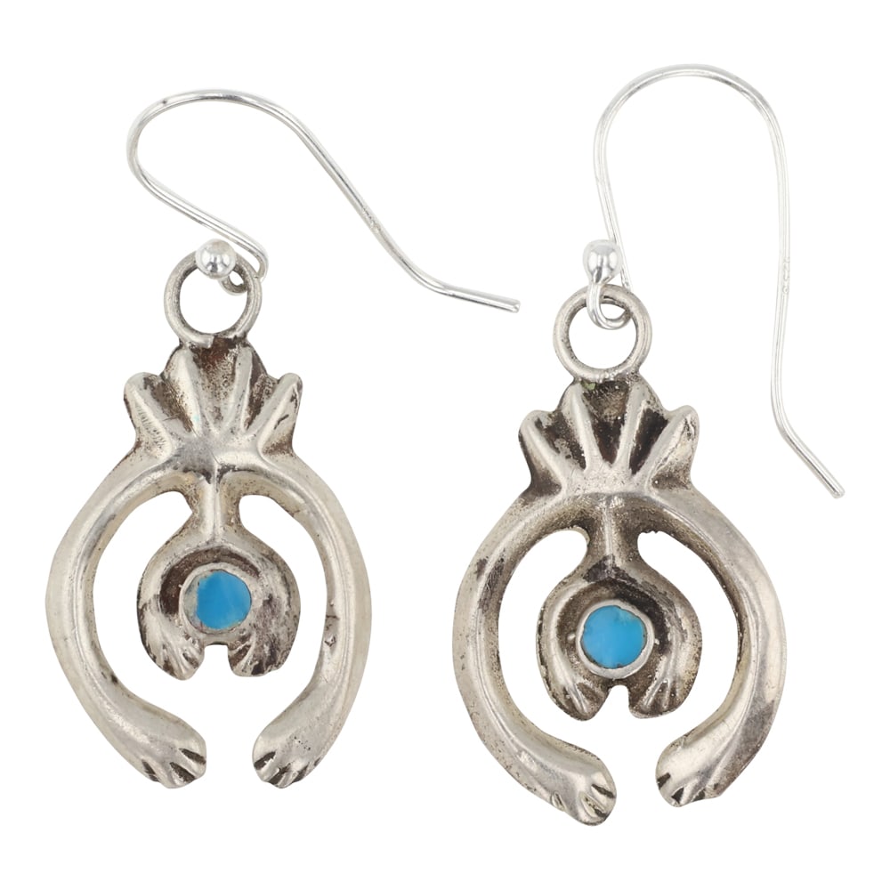 Navajo Kingman Turquoise Sandcast Earrings: Sterling Silver | Genuine Kingman Turquoise | Navajo Kingman Turquoise Sandcast Earrings | Navajo Native American Southwest Indian Jewelry | Good (no breaks or damages) | Approximate Weight: 5 Grams |