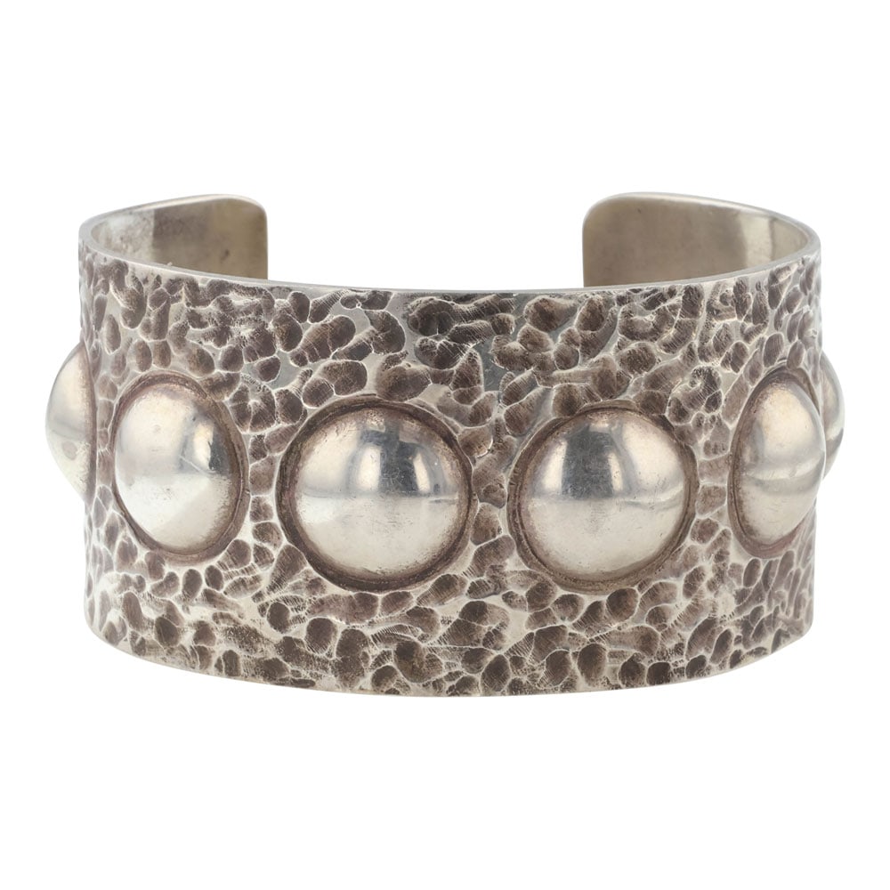 Ronnie Willie Vintage Navajo Plain Silver Textured & Bump out Heavy Cuff Bracelet (1 of 4)