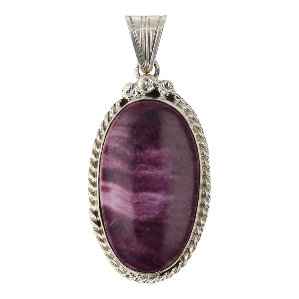 Navajo Purple Spiny Oyster Pendant: Sterling Silver | Genuine Purple Spiny Oyster | Navajo Purple Spiny Oyster Pendant | Navajo Native American Southwest Indian Jewelry | Good (no breaks or damages) | Approximate Weight: 11 Grams | Pend