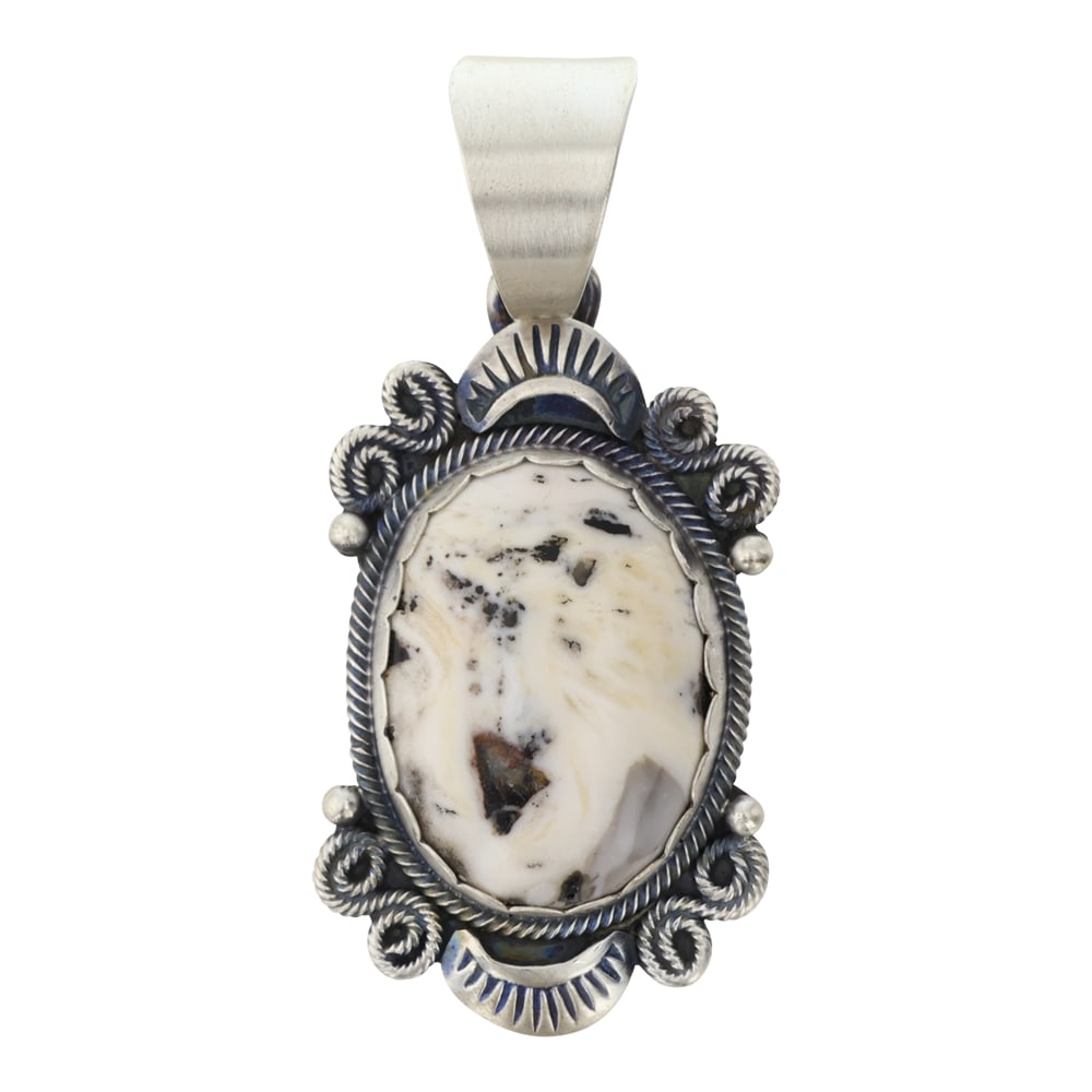Darrin Livingston Navajo White Buffalo Pendant: Sterling Silver | Genuine White Buffalo | Darrin Livingston Navajo White Buffalo Pendant | Navajo Native American Southwest Indian Jewelry | Good (no breaks or damages) | Approximate Weight: 22 Grams 