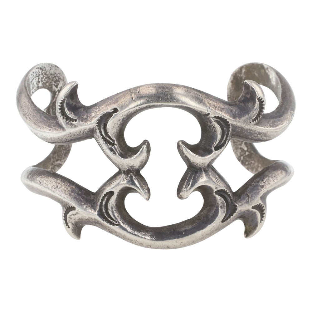 Vintage Navajo Sand Cast Plain Silver Cuff Bracelet (1 of 3)
