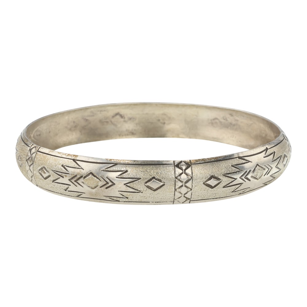 Navajo Plain Silver Etch work Bangle Bracelet (1 of 3)