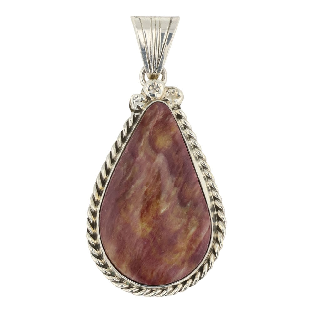 Albert Dawes Navajo Spiny Oyster Pendant: Sterling Silver | Genuine Spiny Oyster | Albert Dawes Navajo Spiny Oyster Pendant | Navajo Native American Southwest Indian Jewelry | Good (no breaks or damages) | Approximate Weight: 10 Grams | Penda