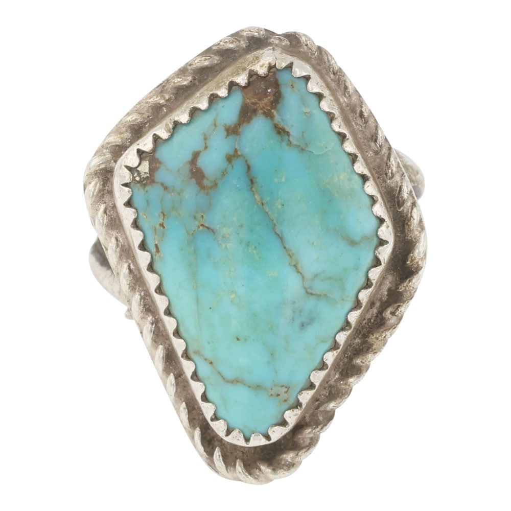 Vintage Navajo Kingman Turquoise Ring: Sterling Silver | Genuine Kingman Turquoise | Vintage Navajo Kingman Turquoise Ring | Navajo Native American Southwest Indian Jewelry | Good (no breaks or damages) | Approximate Weight: 6 | Ring: 6.5 