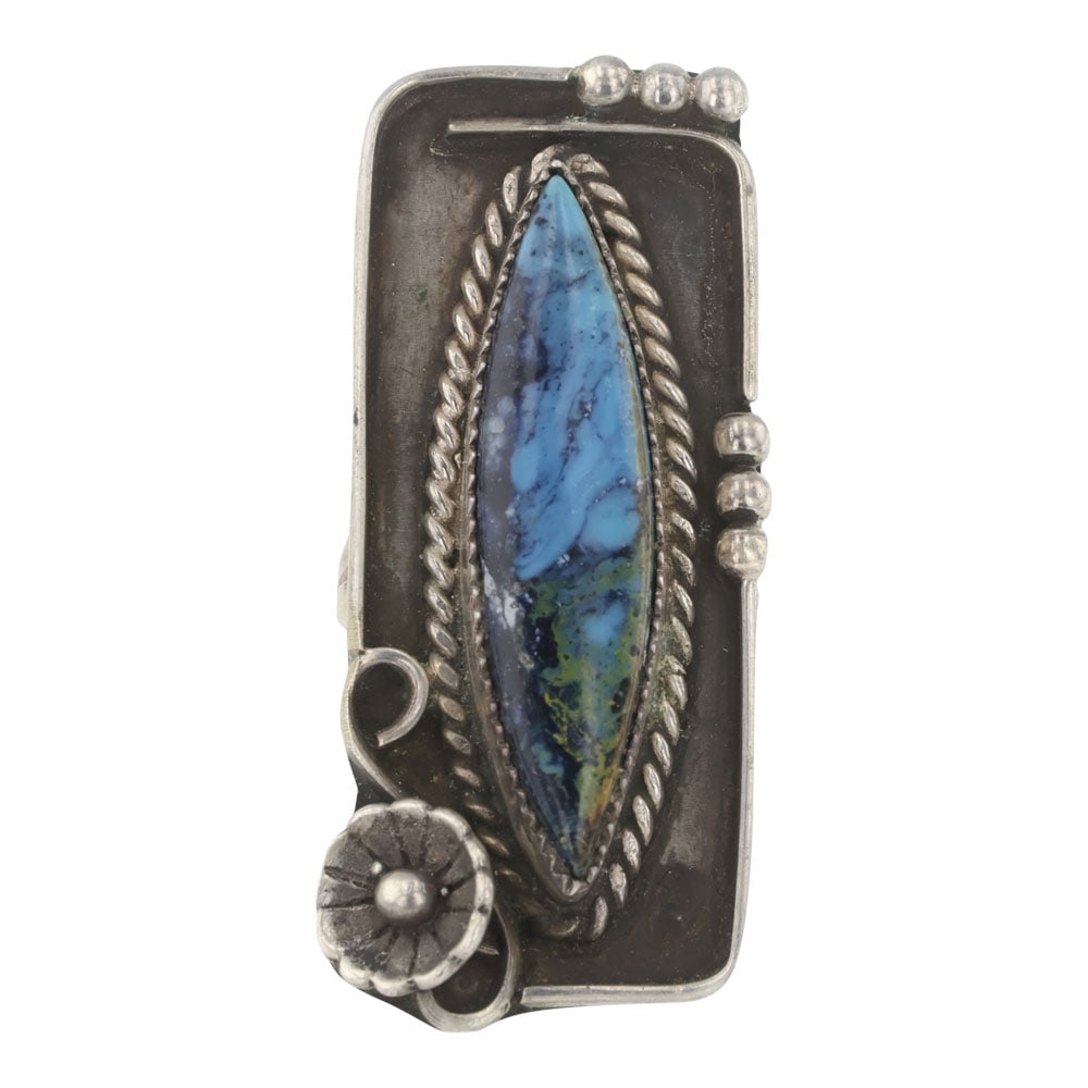 Navajo Chrysocolla Ring: Sterling Silver | Genuine Chrysocolla | Navajo Chrysocolla Ring | Navajo Native American Southwest Indian Jewelry | Good (no breaks or damages) | Approximate Weight: 12 Grams | Ring: 4 size, 1.75" fac