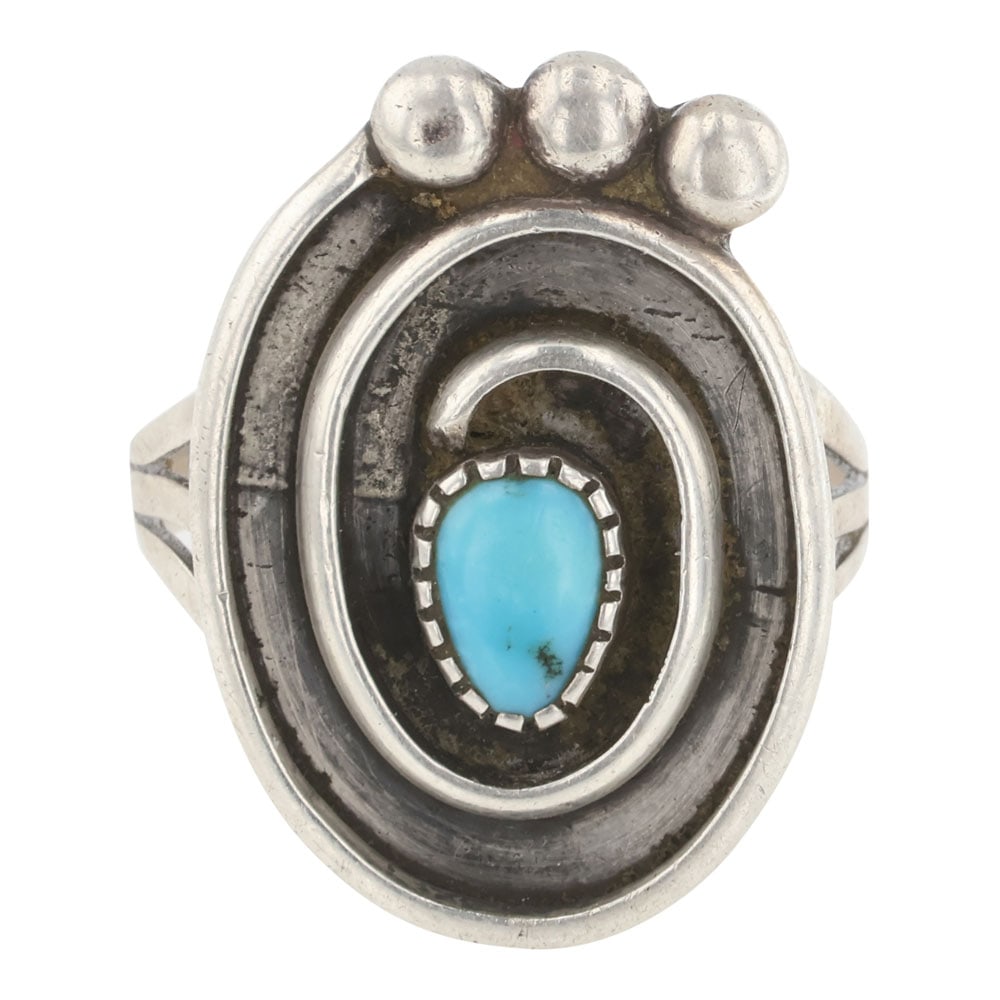 Vintage Navajo Kingman Turquoise Ring: Sterling Silver | Genuine Kingman Turquoise | Vintage Navajo Kingman Turquoise Ring | Navajo Native American Southwest Indian Jewelry | Good (no breaks or damages) | Approximate Weight: 7 Grams | Ring