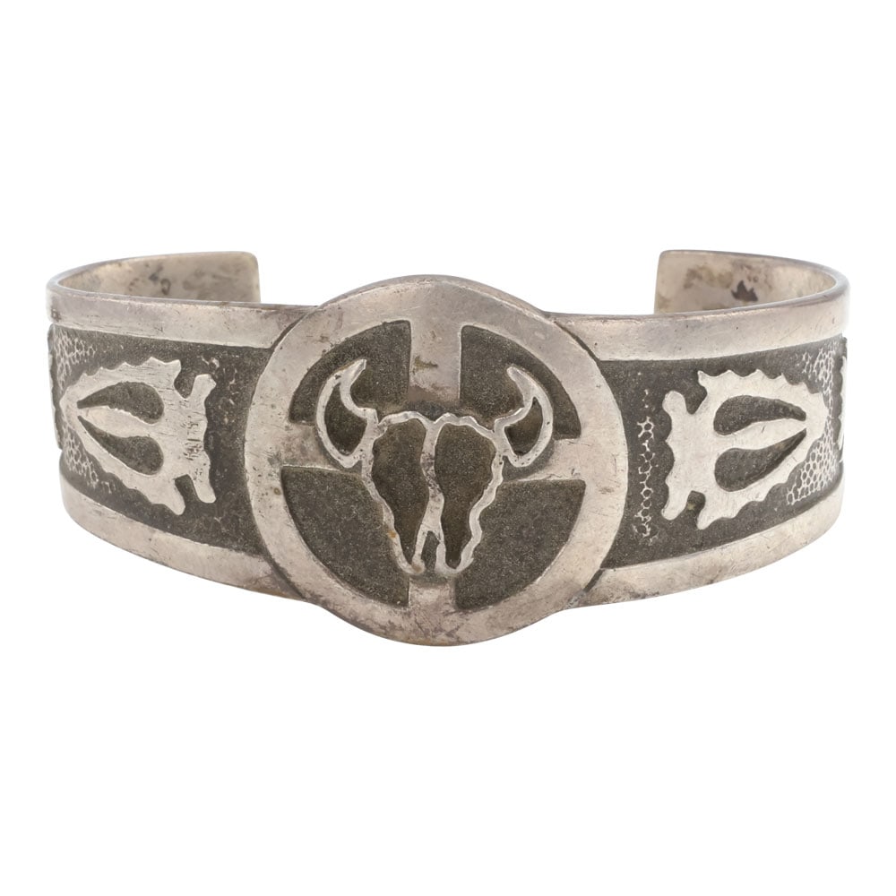 Vintage Navajo Plain Silver Bull Skull Bracelet (1 of 3)