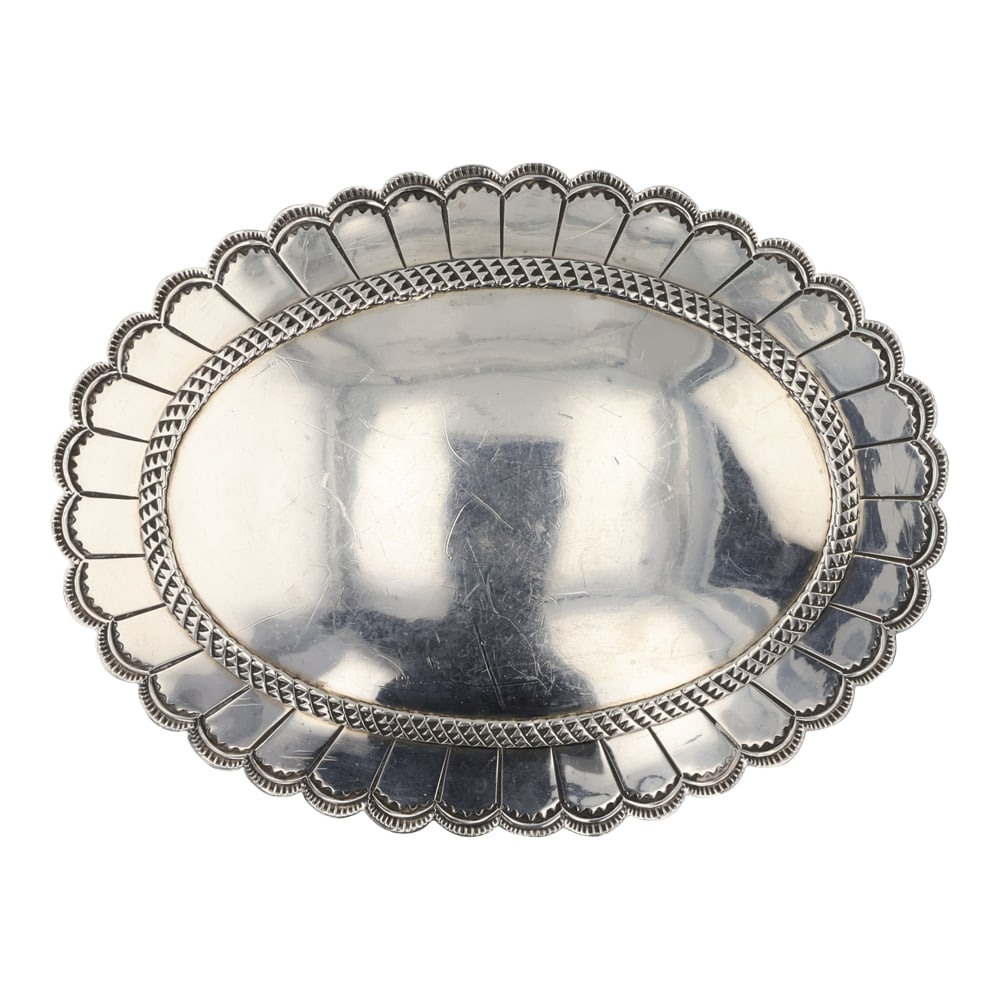 William J. Johnson Navajo Plain Silver Domed Belt Buckle: Sterling Silver | | William J. Johnson Navajo Plain Silver Domed Belt Buckle | Navajo Native American Southwest Indian Jewelry | Good (no breaks or damages) | Approximate Weight: 87 Grams | Buckle: 3"