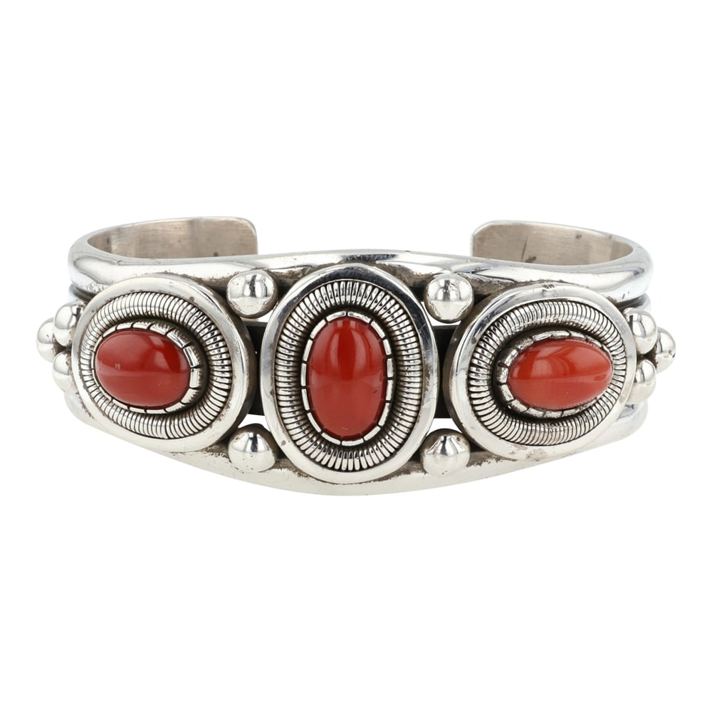 William & Cora Vandiver Navajo Mediterranean Ox Blood Coral Three Stone Cuff Bracelet (1 of 3)