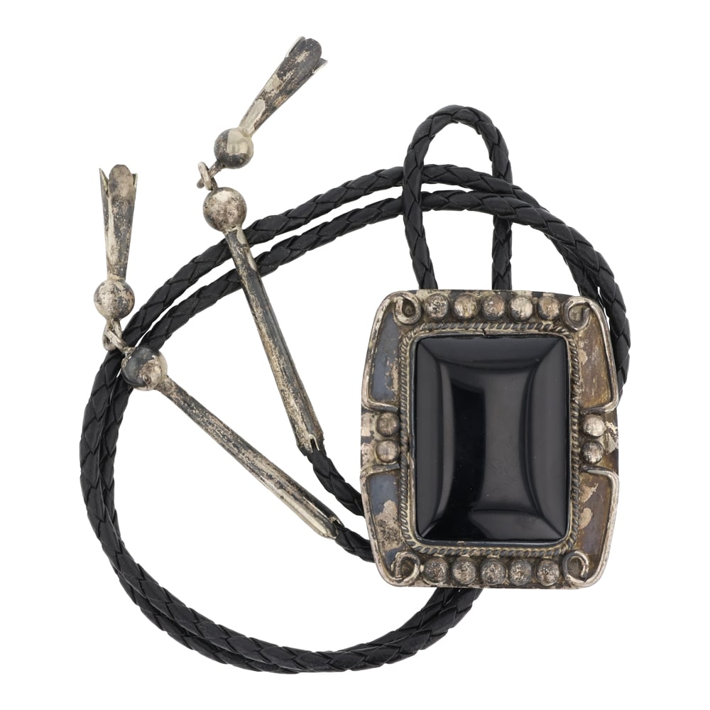 Vintage Navajo Black Onyx Bolo Tie (1 of 3)