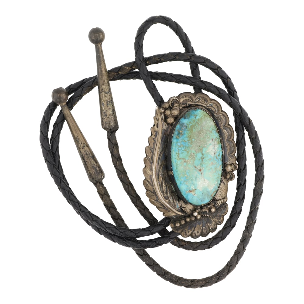 Vintage Navajo Nevada Turquoise Leaf Work Bolo Tie (1 of 3)
