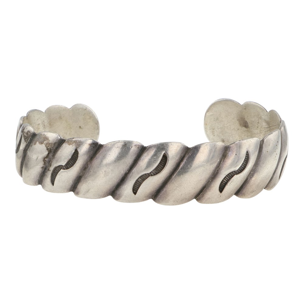 Vintage Navajo Plain Silver Cuff Bracelet (1 of 3)