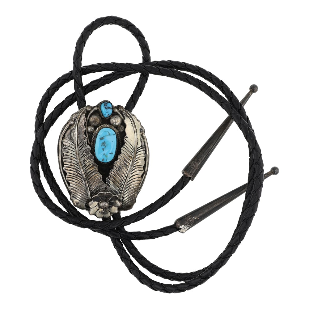 Vintage Navajo Sleeping Beauty Turquoise Leaf-Work Bolo Tie (1 of 3)