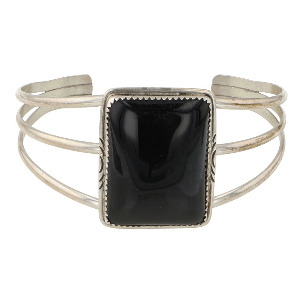 Navajo Black Onyx Cuff Bracelet (1 of 3)