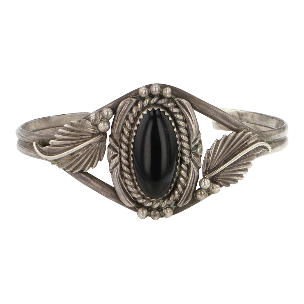 Vintage Navajo Black Onyx  Cuff Bracelet (1 of 3)