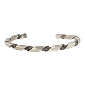 Vintage Navajo Plain Silver Bracelet