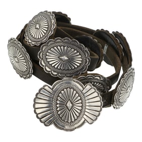 Vintage Navajo Plain Silver Traditional Stamp-Work Concho Belt
