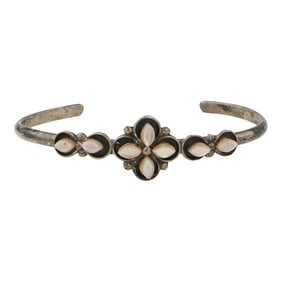 Vintage Zuni Pink Mussel Shell Bracelet