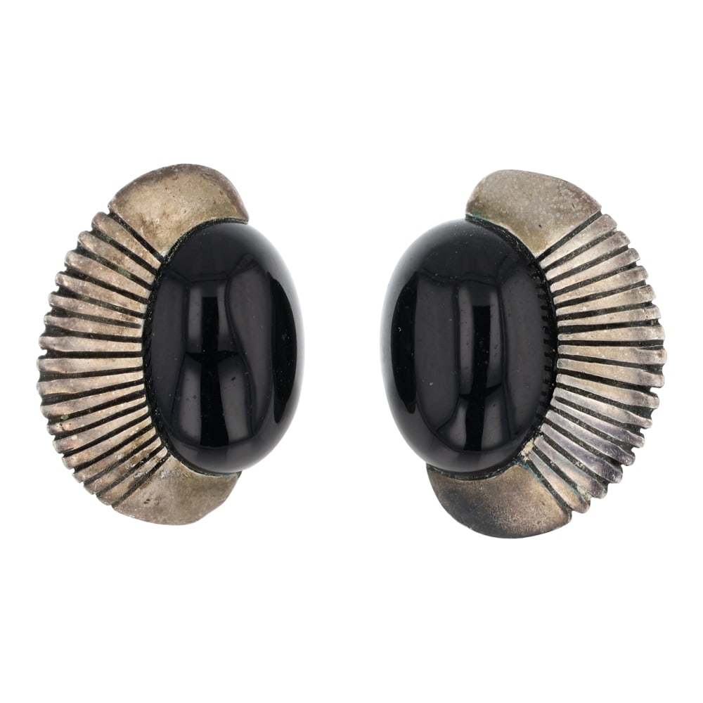 Angeline Miller Vintage Navajo Black Onyx Earrings: Sterling Silver | Black Onyx | Angeline Miller Vintage Navajo Black Onyx Earrings | Navajo Native American Southwest Indian Jewelry | Good (no breaks or damages) | Approximate Weight: 11 Grams | Earri