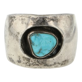 Vintage Navajo Nevada Turquoise Shadowbox Ring