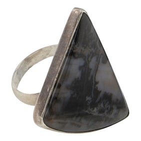 Navajo Sterling Silver Agate Ring