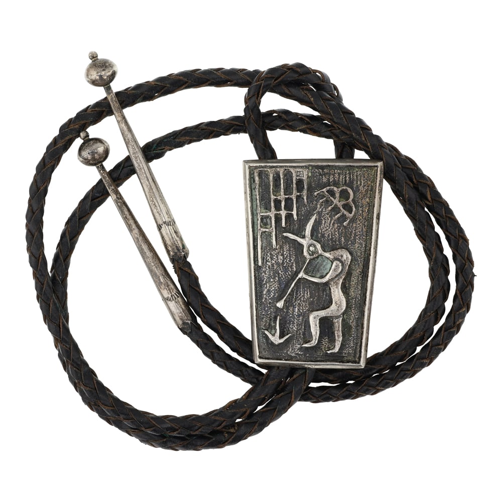 Vintage Navajo Tufa Cast Kokopelli Bolo Tie (1 of 3)