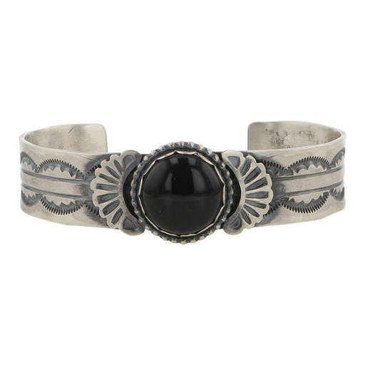 Phenomenal Mary Dayea Vintage Native American Navajo Wild Horse Sterling Silver Bracelet Phenomenal Mary Dayea Vintage Native American Navajo Wild Horse Sterling Silver Bracelet