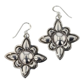 Dakota Willie Navajo Bump out Earrings