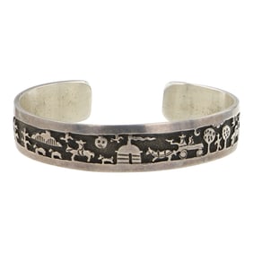 Vintage Navajo Plain Silver Storyteller Cuff Bracelet