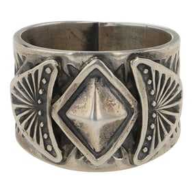 Sunshine Reeves Navajo Plain Silver Stamp Work Ring