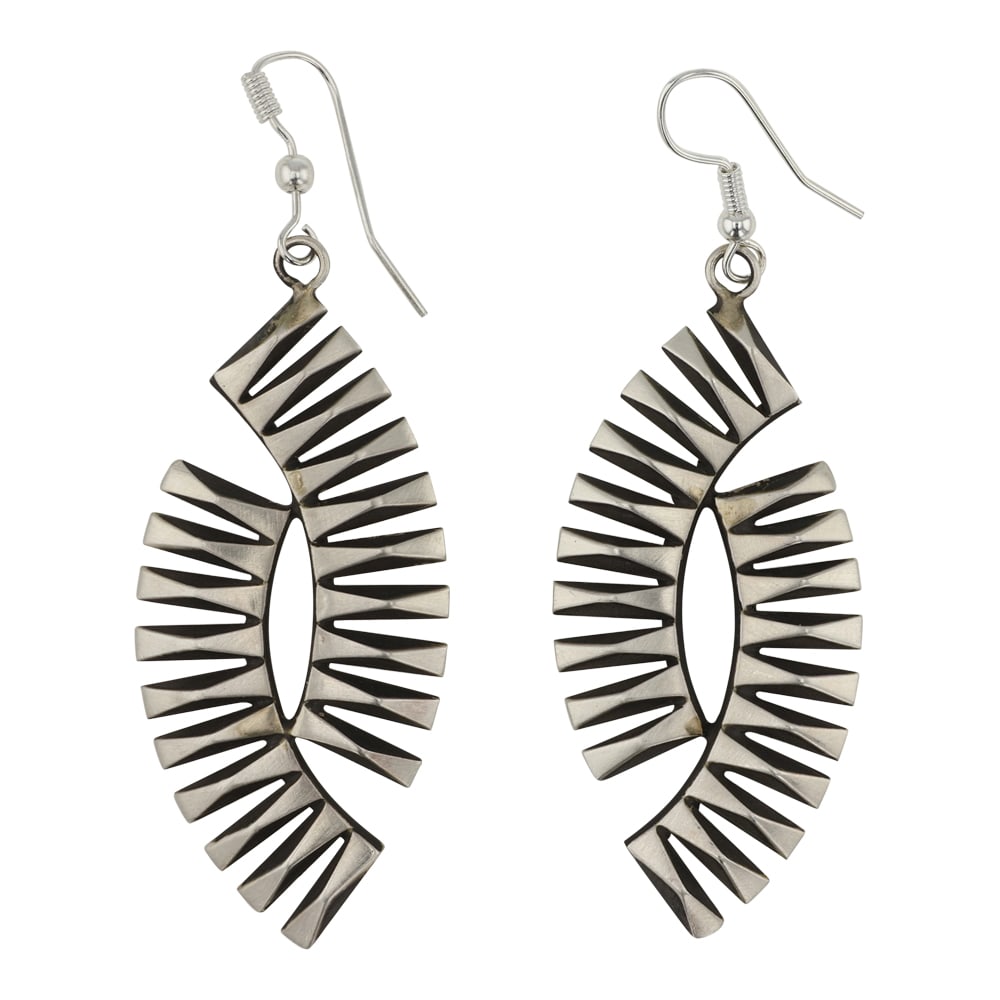 Navajo Plain Silver Sawed Triangle Wire Earrings (1 of 2)