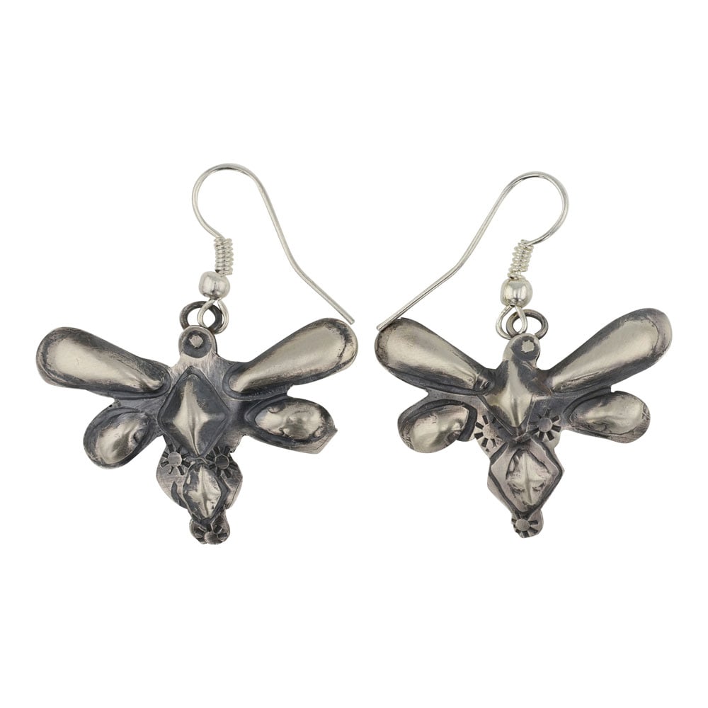 Tim Yazzie Navajo Plain Silver Dragonfly Earrings: Sterling Silver | | Tim Yazzie Navajo Plain Silver Dragonfly Earrings | Navajo Native American Southwest Indian Jewelry | Good (no breaks or damages) | Approximate Weight: 4 Grams | Earrings: 1.25" x 
