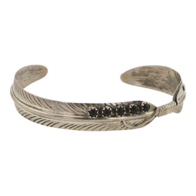 Navajo Black Onyx Feather Bracelet