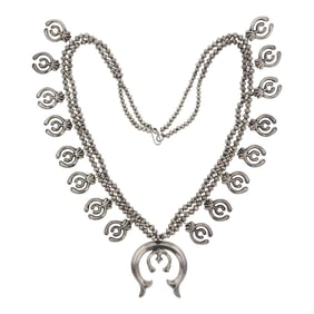 Navajo Sandcast Naja Squash Blossom Necklace