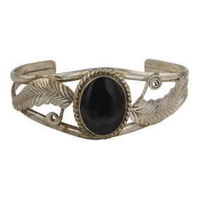 Vintage Navajo Black Onyx Cuff Bracelet