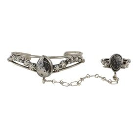 Navajo Whie Buffalo Slave Bracelet