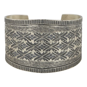 Navajo Plain Silver Detailed Stamp-Work Intricate Cuff Bracelet
