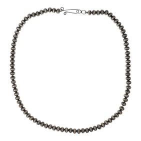Navajo Handmade Bench Beads Roundell Necklace
