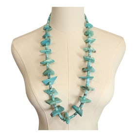 Vintage Santo Domingo Pueblo Nevada Turquoise Necklace