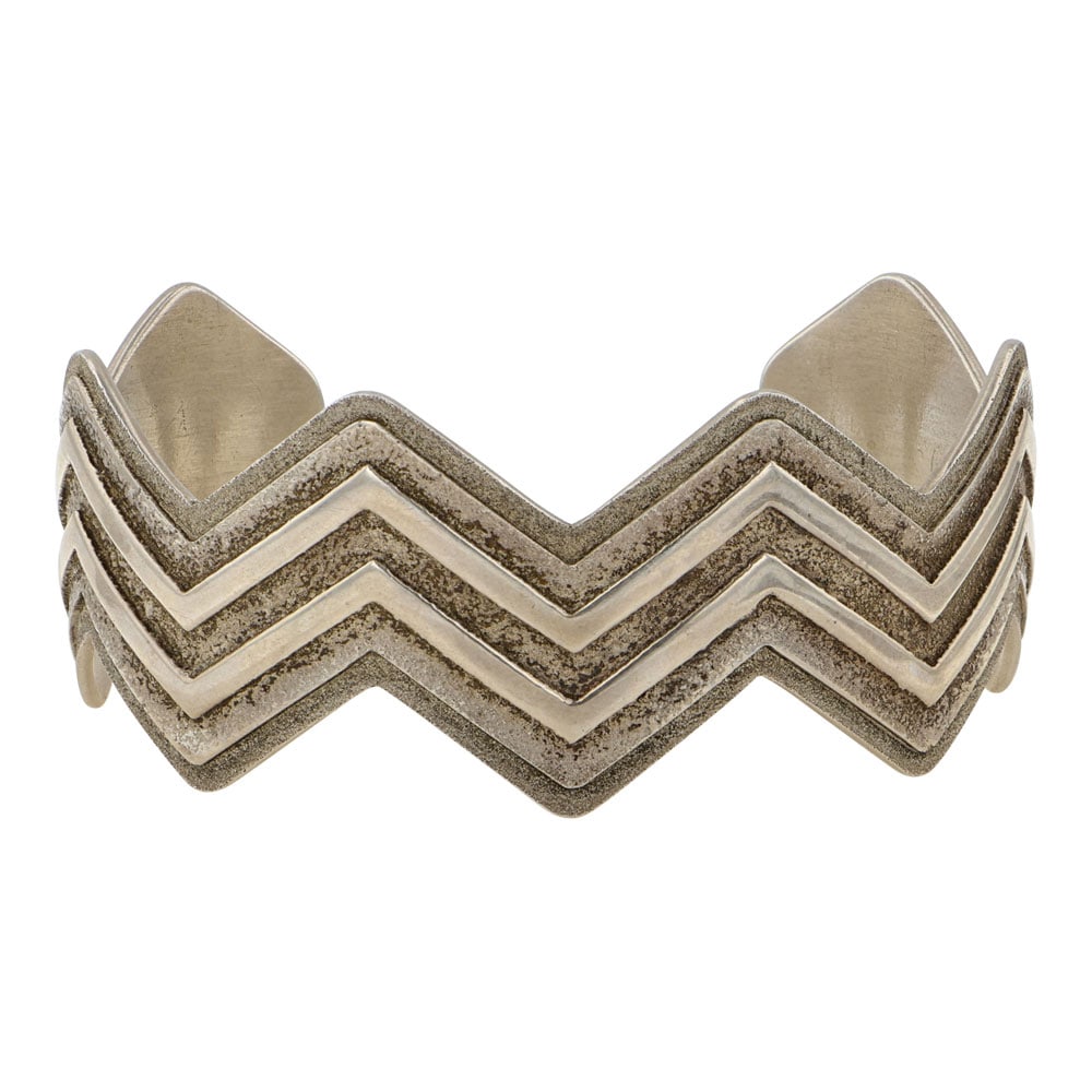 Ray Raynard Scott Award Winning Navajo Artist Contemporary Silver Cuff Bracelet (1 of 3)